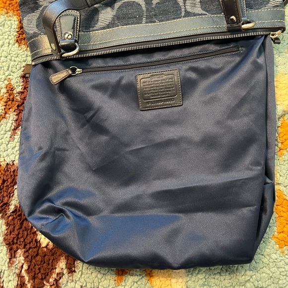 Coach Authentic Signature Denim handbag NWOT - Picture 13 of 16